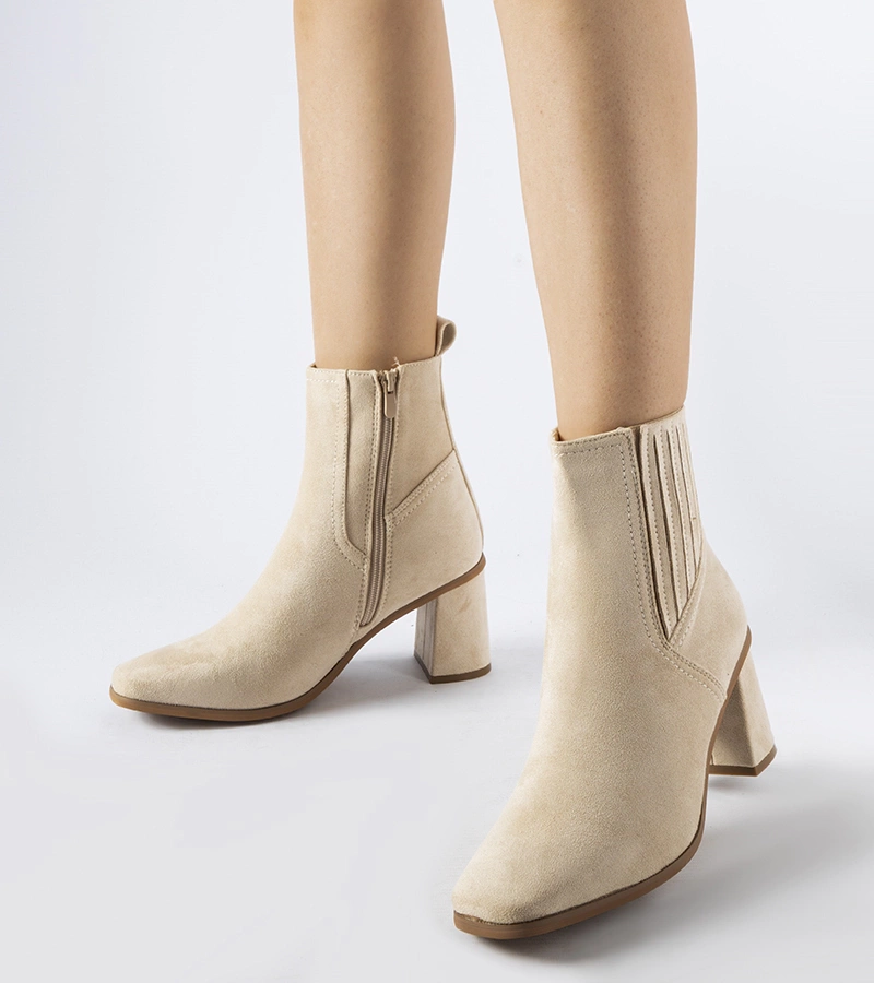 Beige členkové boty s čtvercovým špičatým noskem Pastina