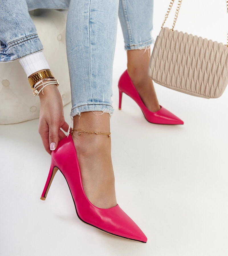 Tmavě růžové klasické podpatky Yassira