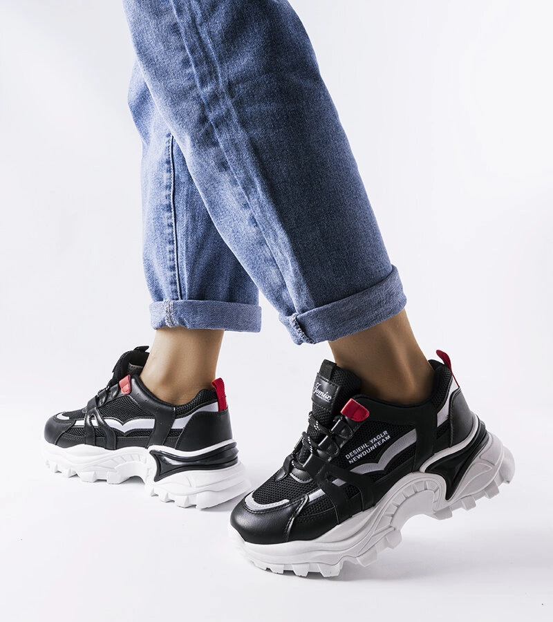 Černé tenisky s neonovými vložkami Opal