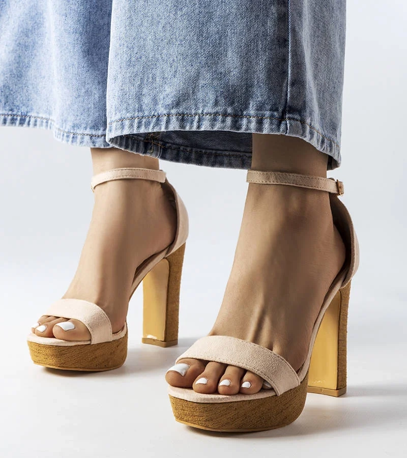 Béžové sandály Selsa na vysokém podpatku