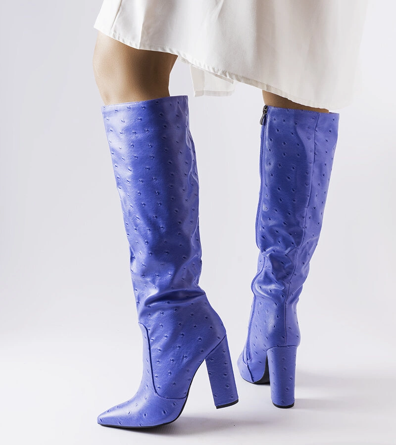 Modré embosované boty s příspěvkem Delfina