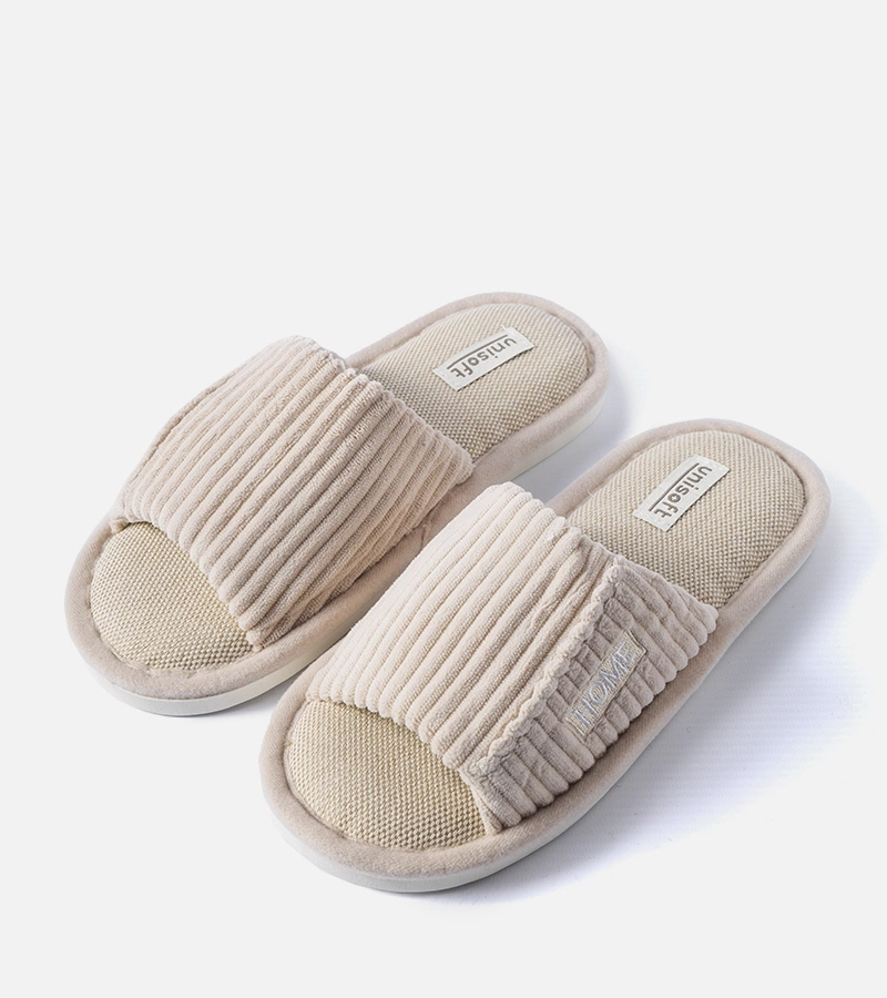 Béžové pantofle Lochmere