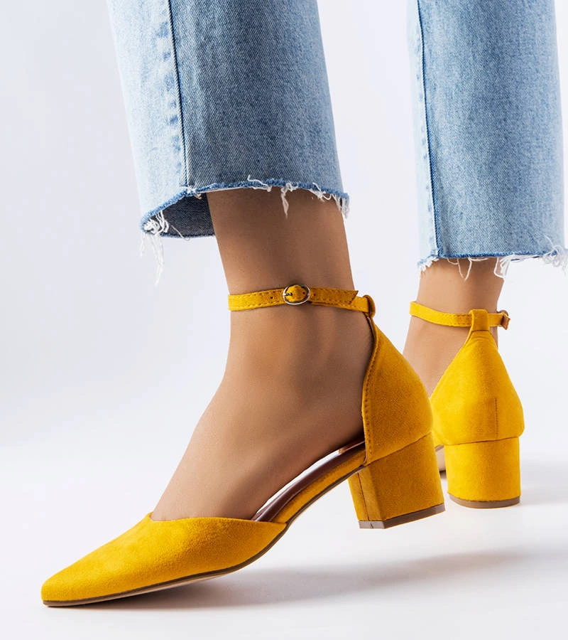 Žluté lodičky na jehlovém podpatku Annely