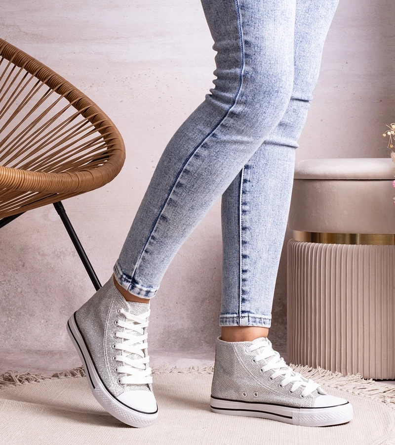 Světlé vysoké tenisky z lesklé síťoviny Ranifali.