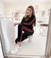 Oranžový || Černá