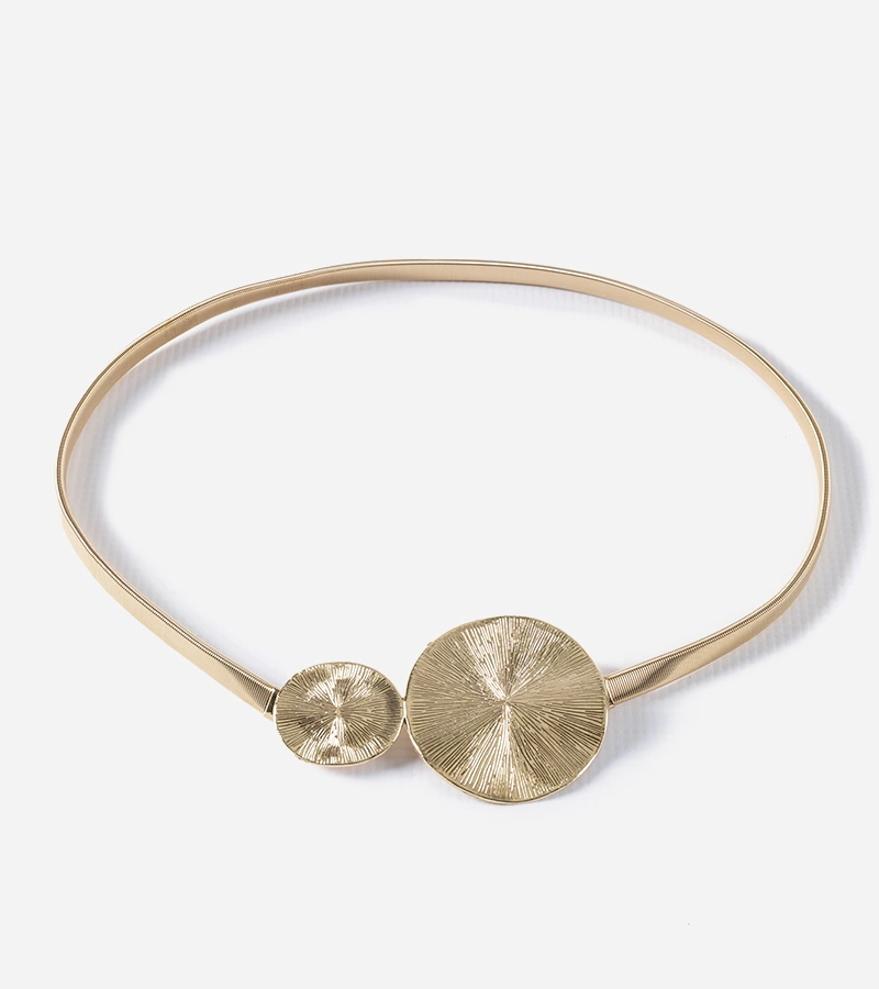 Zlatý pásek zdobený přezkou Uriela