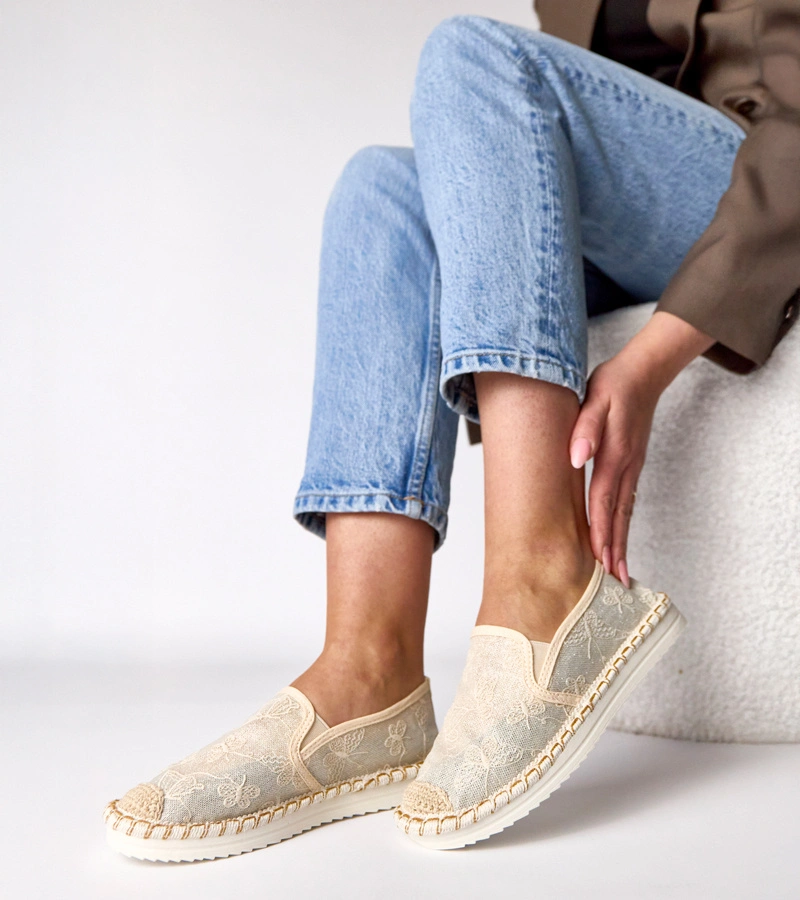 Béžové espadrilky zdobené třpytkami Lucie