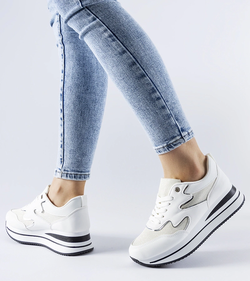 Bílé sneakersy na platformě Inès