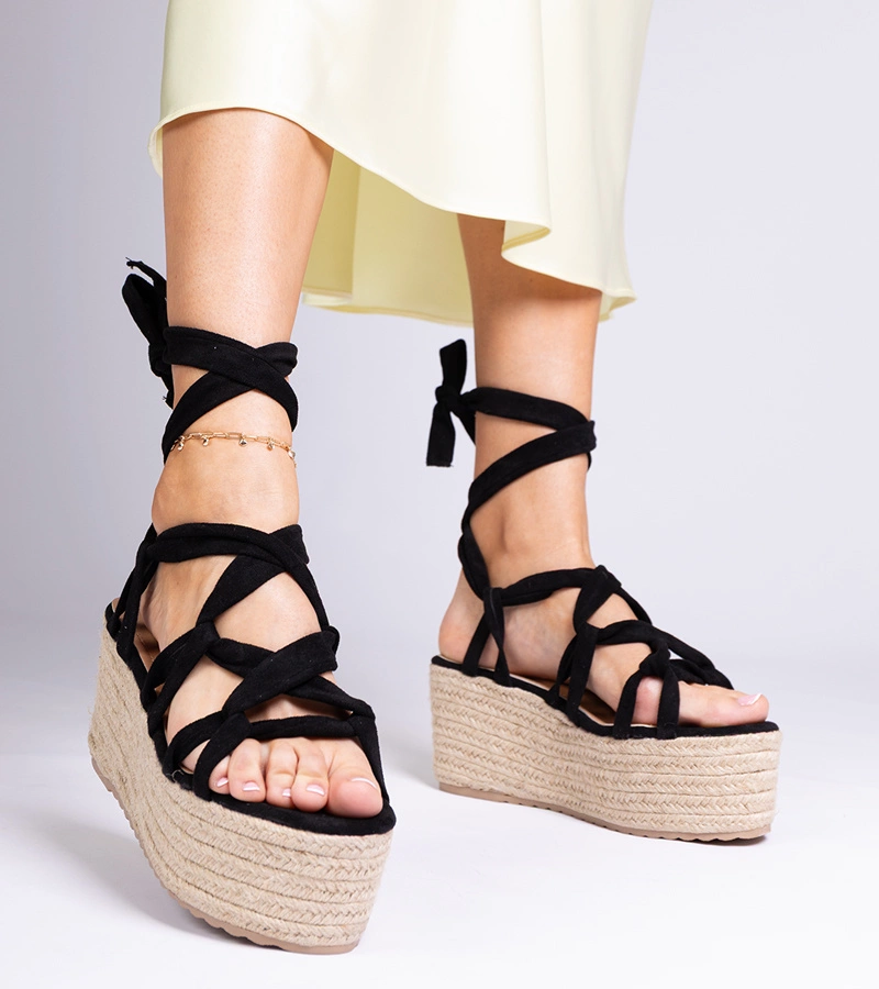 Černé sandály espadrilky na vysoké platformě Narita