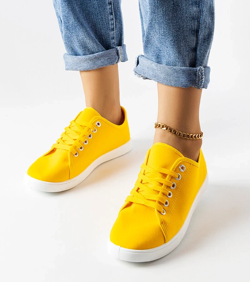 Sutri žluté látkové tenisky