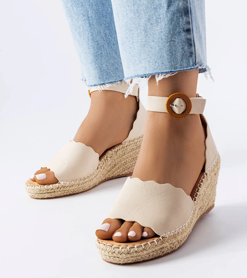 Béžové espadrilky s podpatky Turcotte