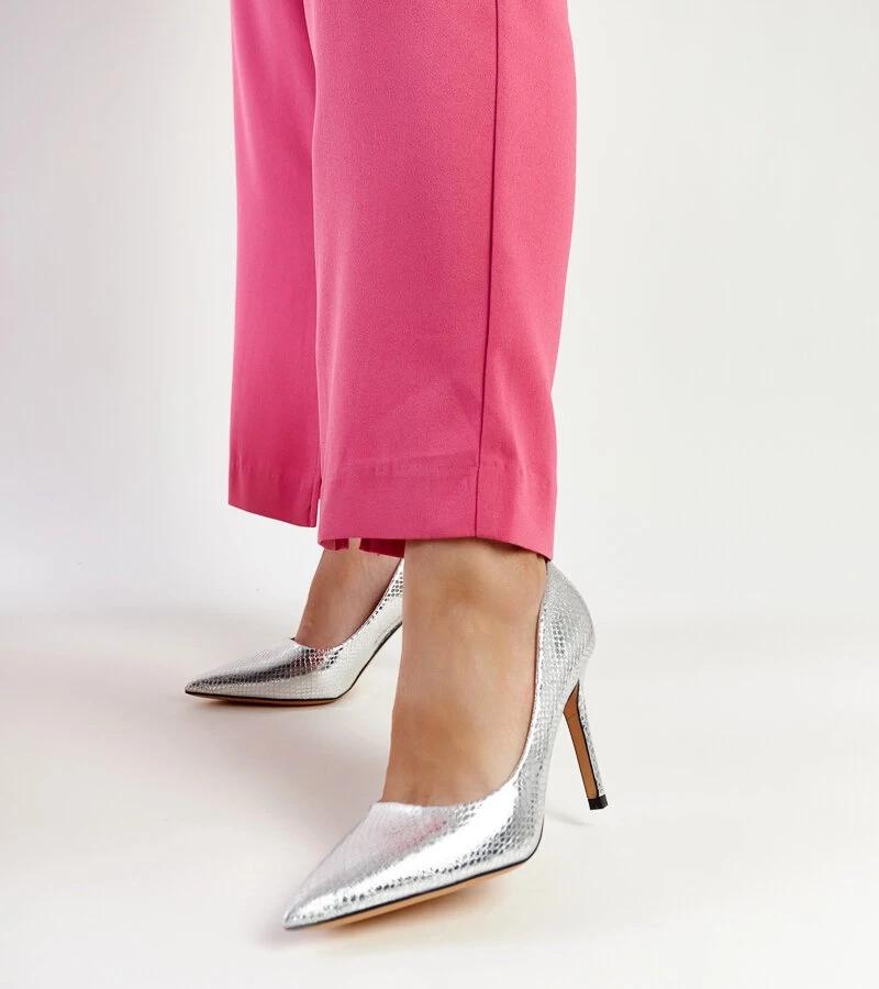 Stříbrné lakované podpatky Wines