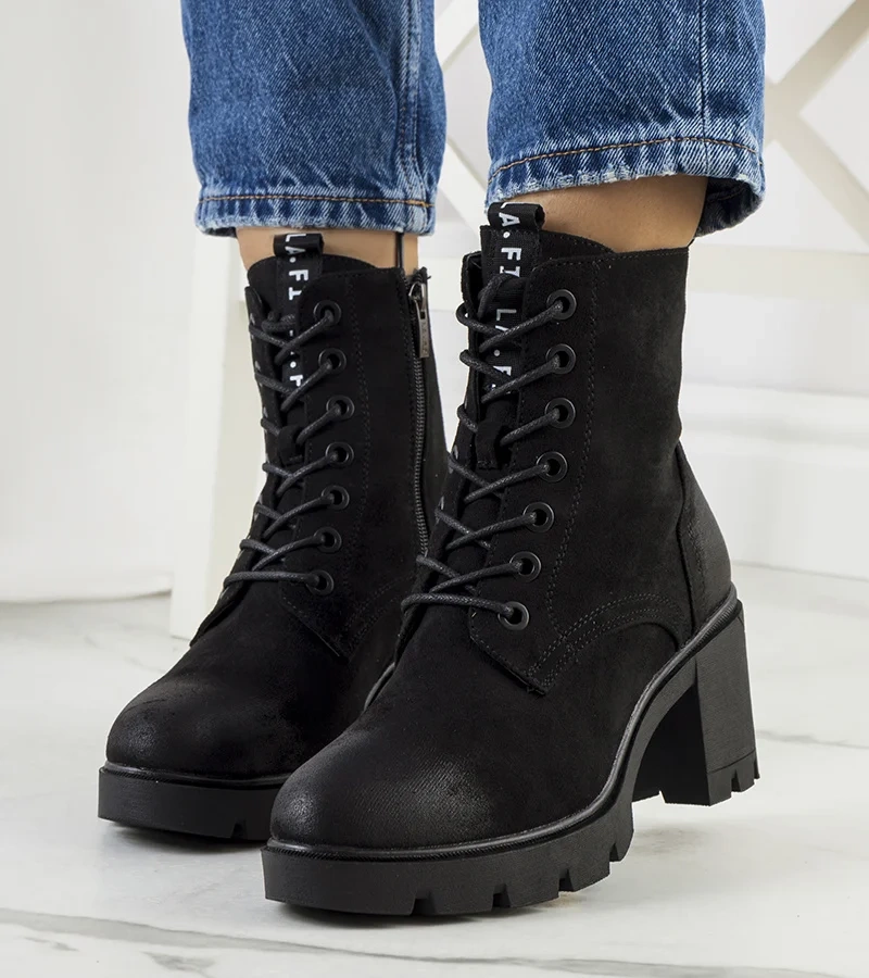 Černý semiš boty s podpatky Chichig