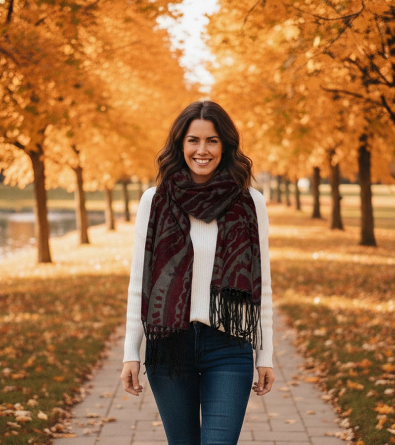 Šedě-bordó šátek s květinami Colonie