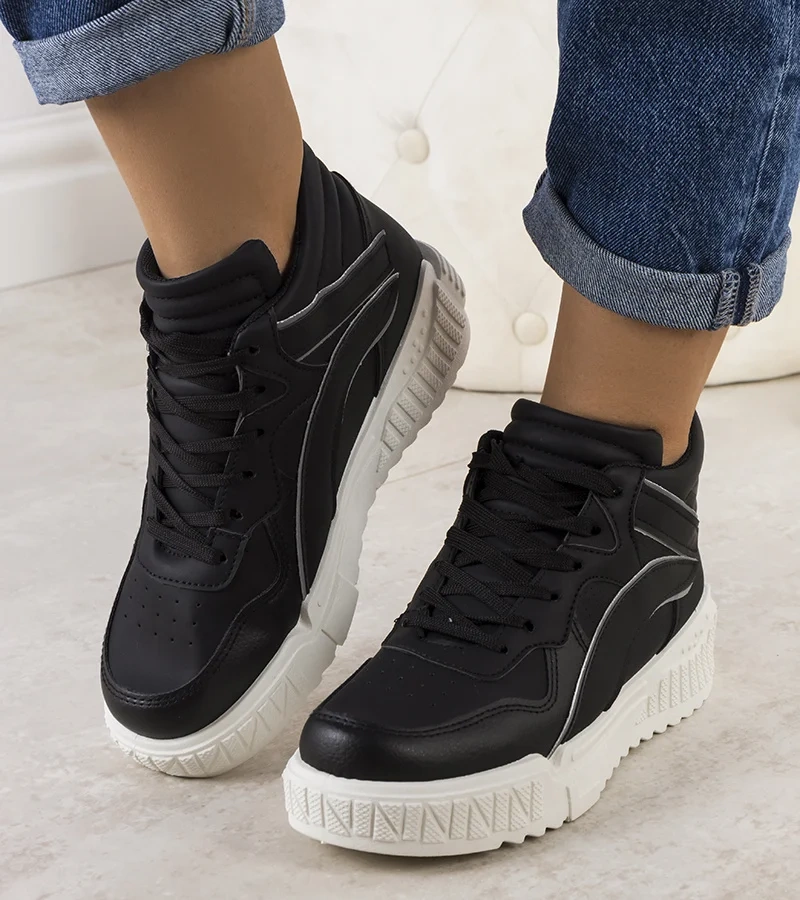 Černé kotníkové tenisky Clyme