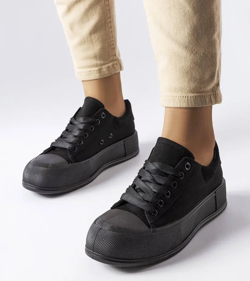 Černé tenisky na platformě Josseaume