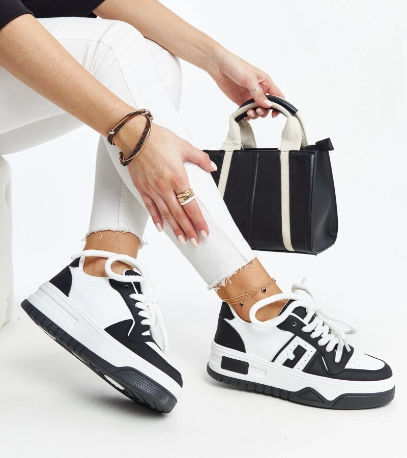 Černobílé tenisky na tlusté podrážce Galit