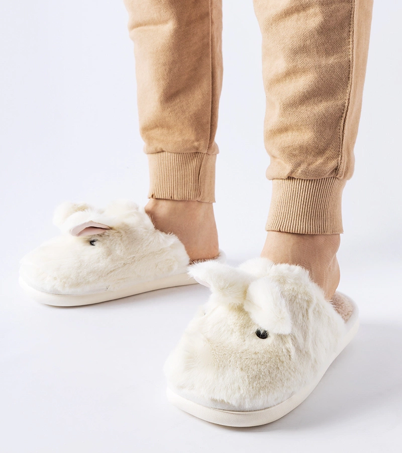 Bílé teplé pantofle s ušima Daniele