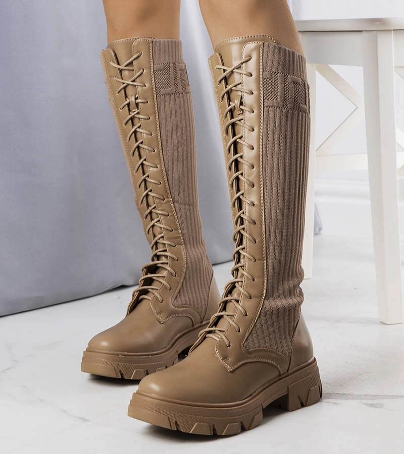 Hnědé šněrovací boty Montis