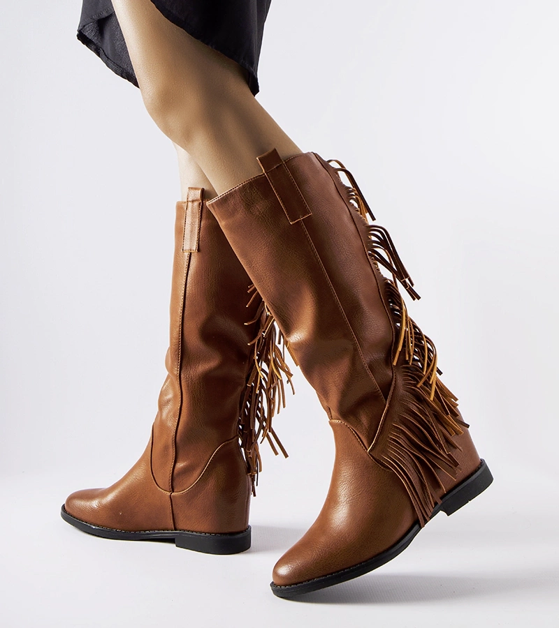 Hnědé kozačky na zakrytém podpatku Giorgia