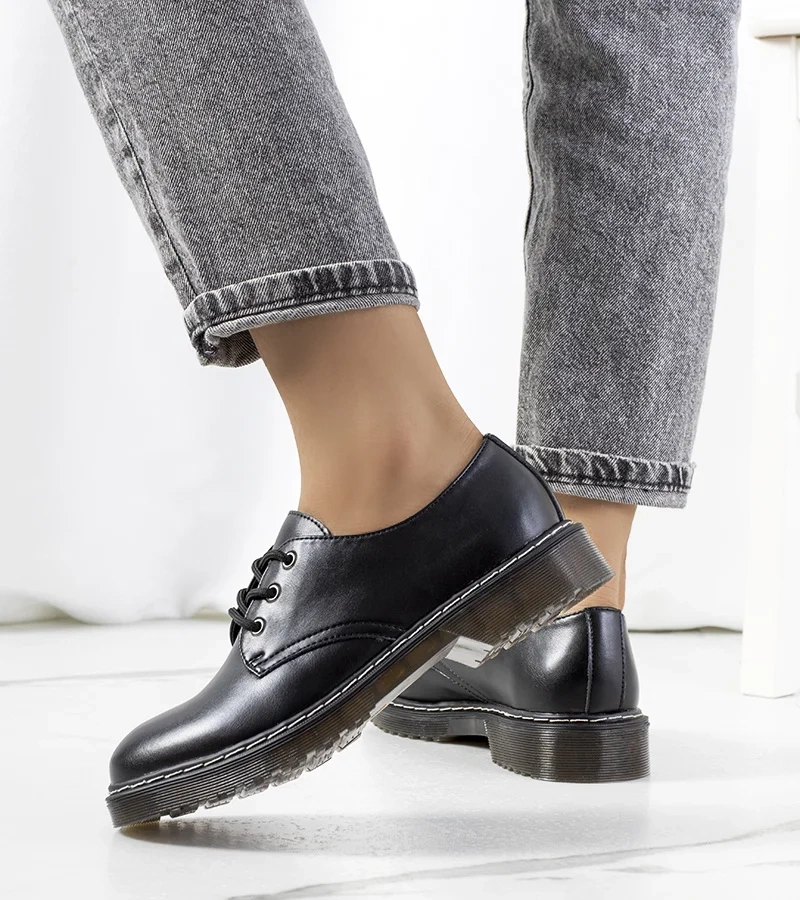 Černé dámské polobotky Doorla