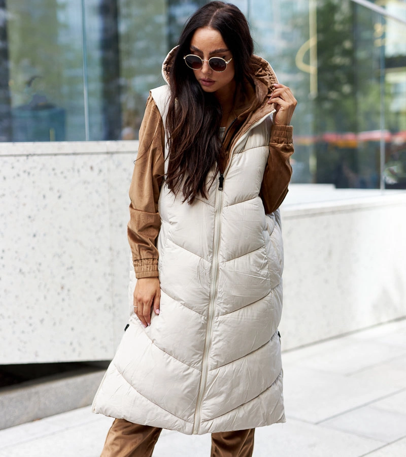 Hnědobílá dlouhá oboustranná vesta Simona