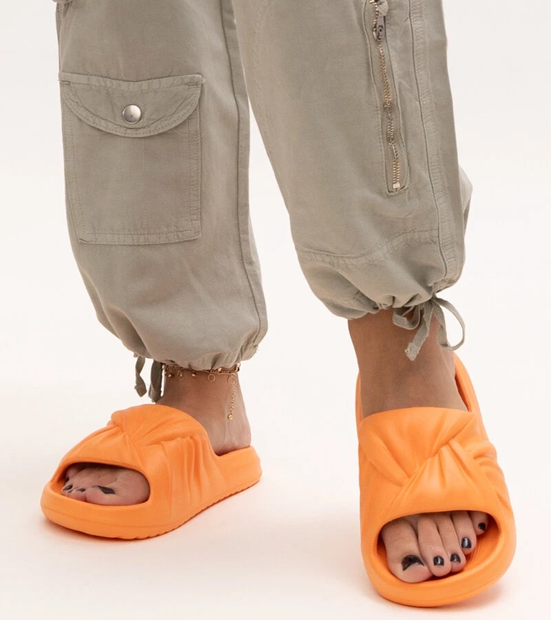 Oranžové pěnové pantofle Cunta
