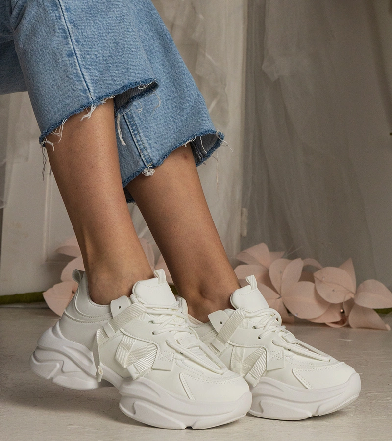 Bílé dámské masivní sportovní tenisky Zarina