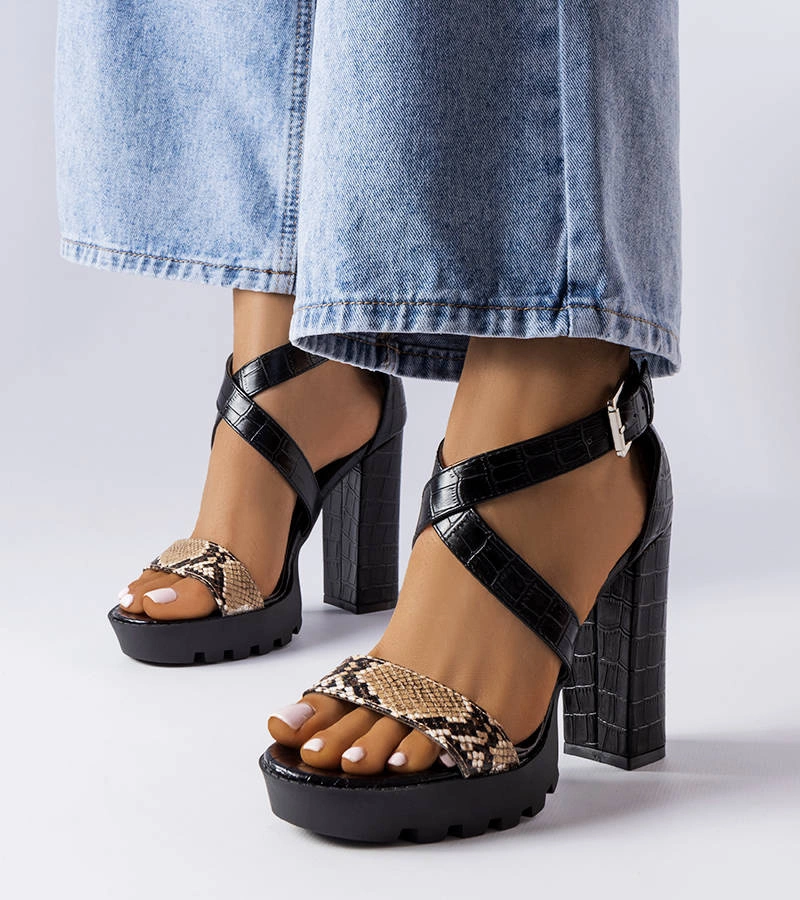 Hnědé sandály Trépanier s potiskem hadí kůže