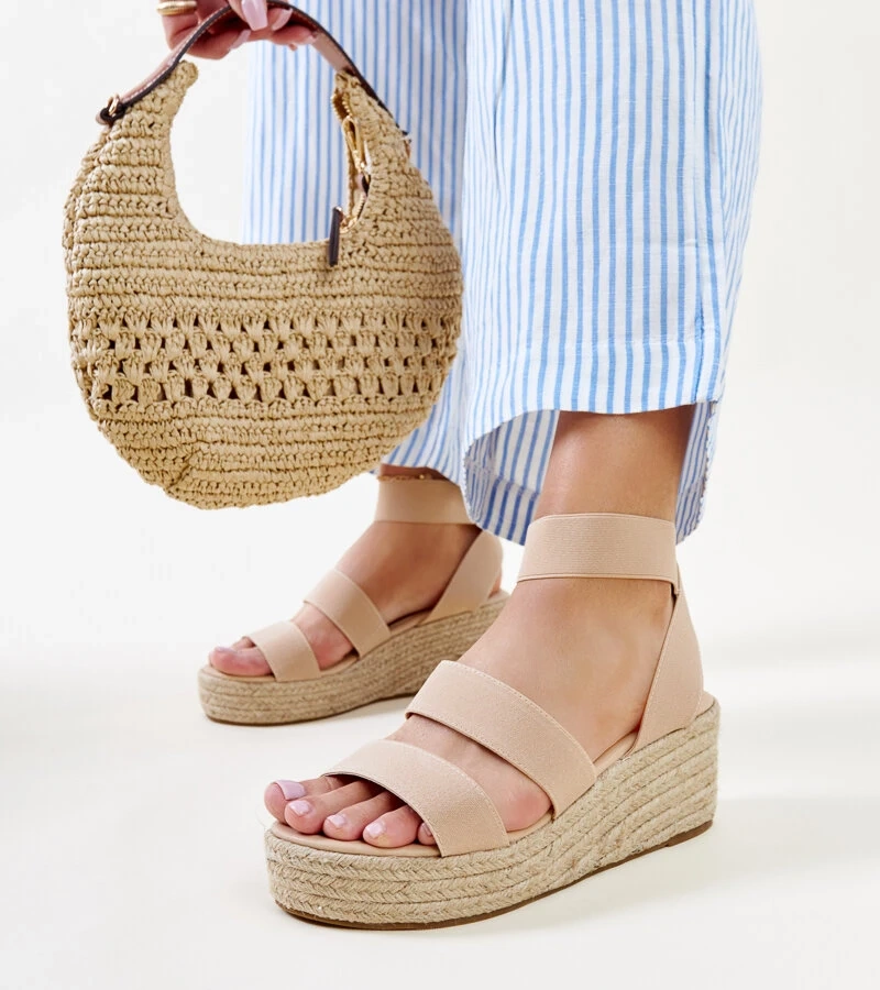 Bežové sandály na platformě Minna