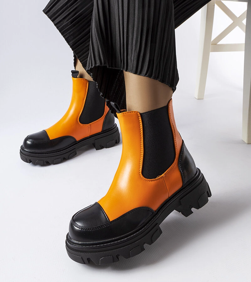 Černo-oranžové nasazovací boty Albany