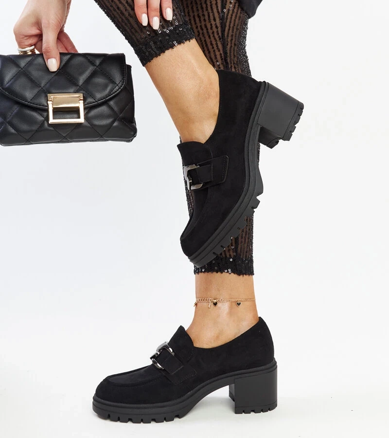 Černé polobotky s koženou stélkou Vinceza