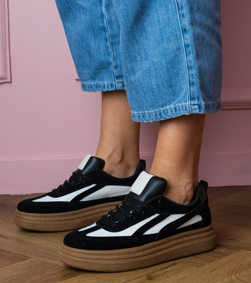 Černé tenisky na silné podrážce Kamela