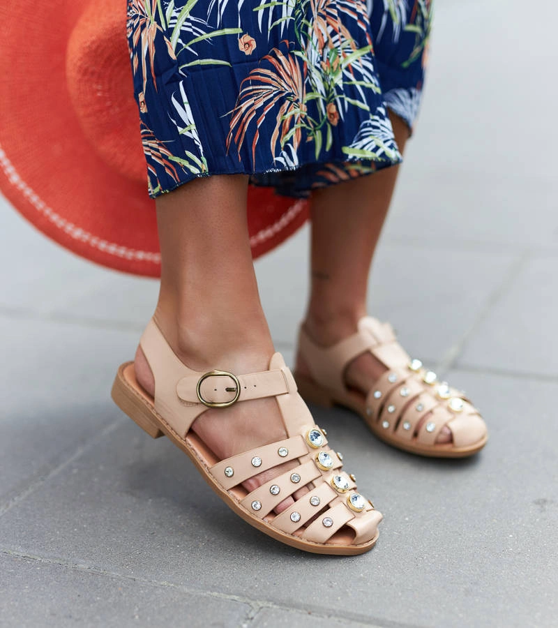 Sandály Gaetano zdobené béžovými zirkony