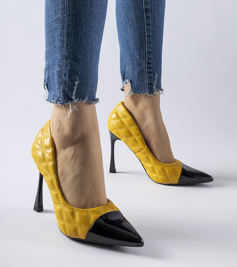 Žluté prošívané lodičky Benito