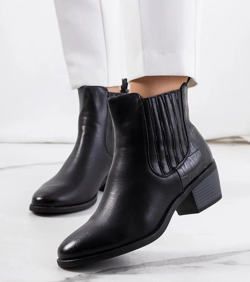 Černý boty podpatek Furtado