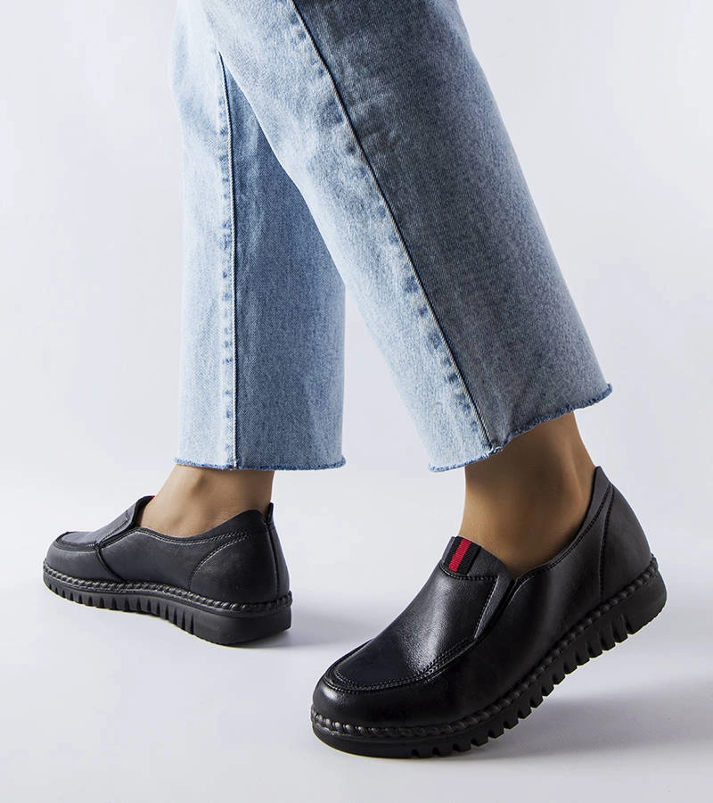 Černé nazouvací polobotky Sorum