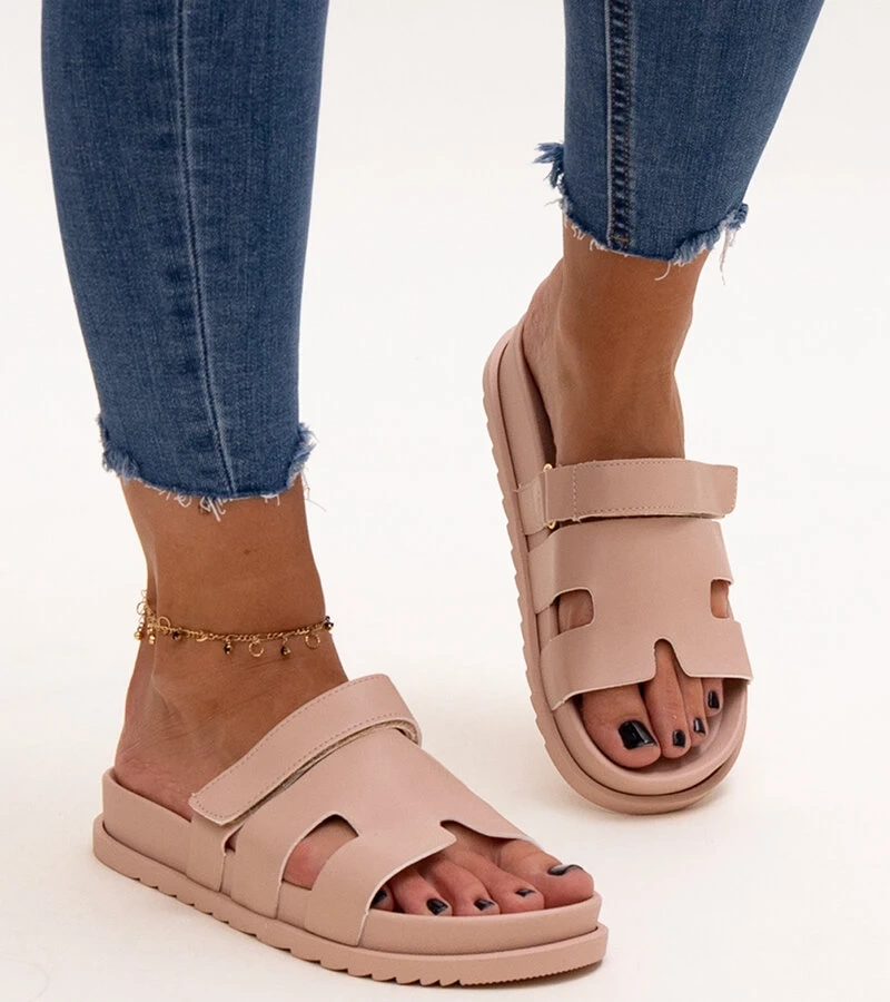 Bežové sandály na suchý zip Kassis