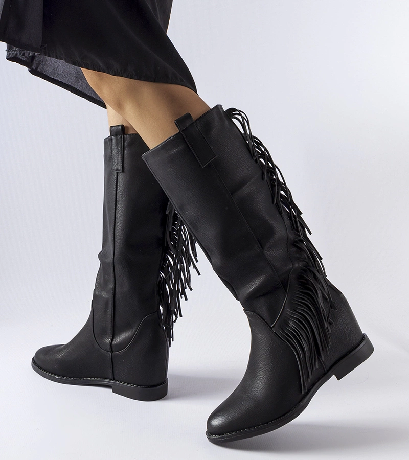 Černé kozačky na zakrytém podpatku Giorgia