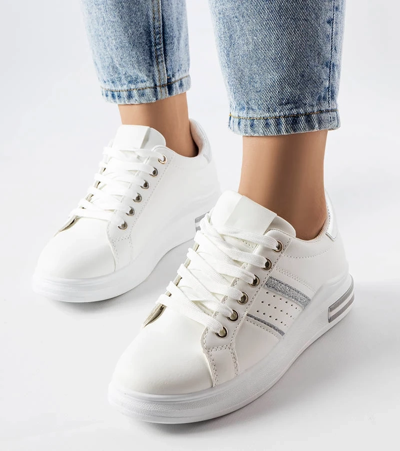 Bílé tenisky na platformě od Lanoie