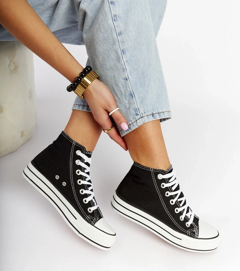 Černé kotníkové tenisky Puglia