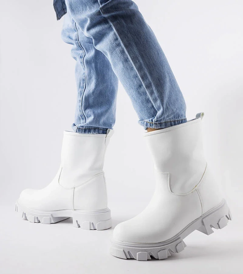 Bílé slipové tašky Wuori