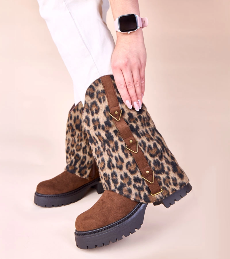 Hnědé kotníkové boty s leopardím ohrnutým svrškem Kaylia