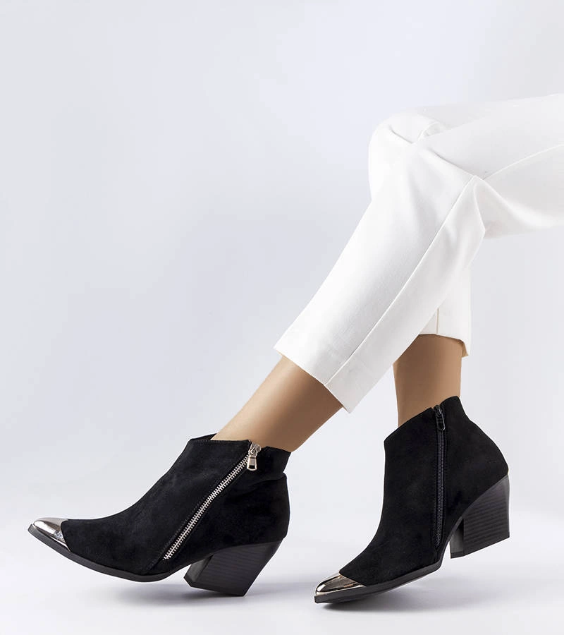 Černé kovbojské boty s kovovým nosem Vergne