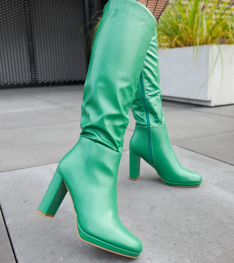 Zelené kozačky na podpatku Strother