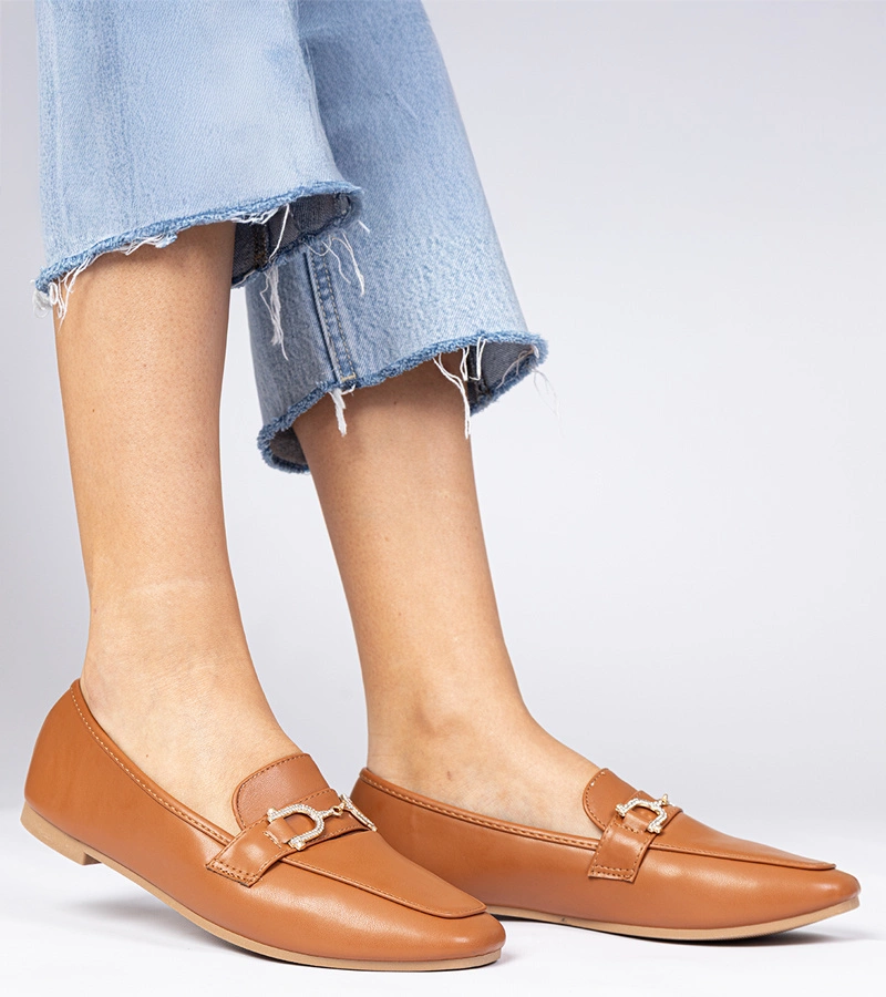 Hnědé elegantní mokasíny s kamínky Banzao