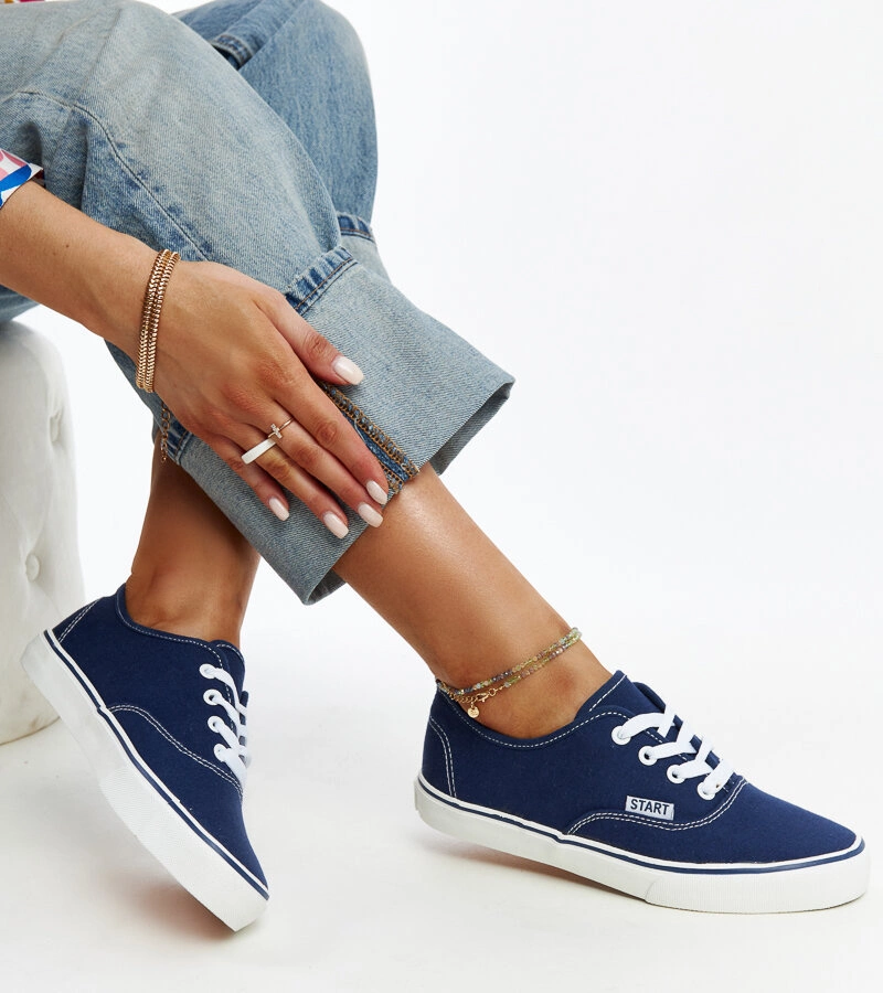 Klasické námořnické modré tenisky Erla