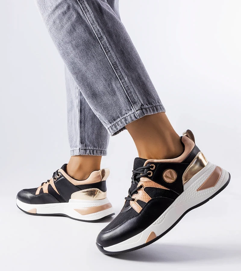 Černé tenisky Vinceza