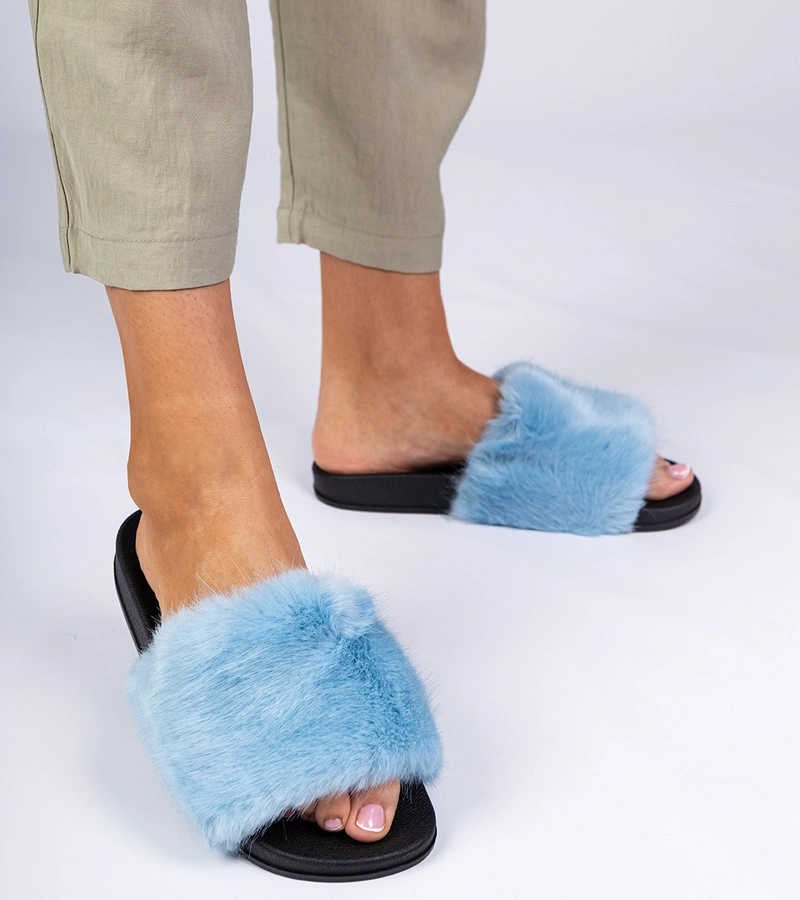 Modré pantofle s kožíškem Manny