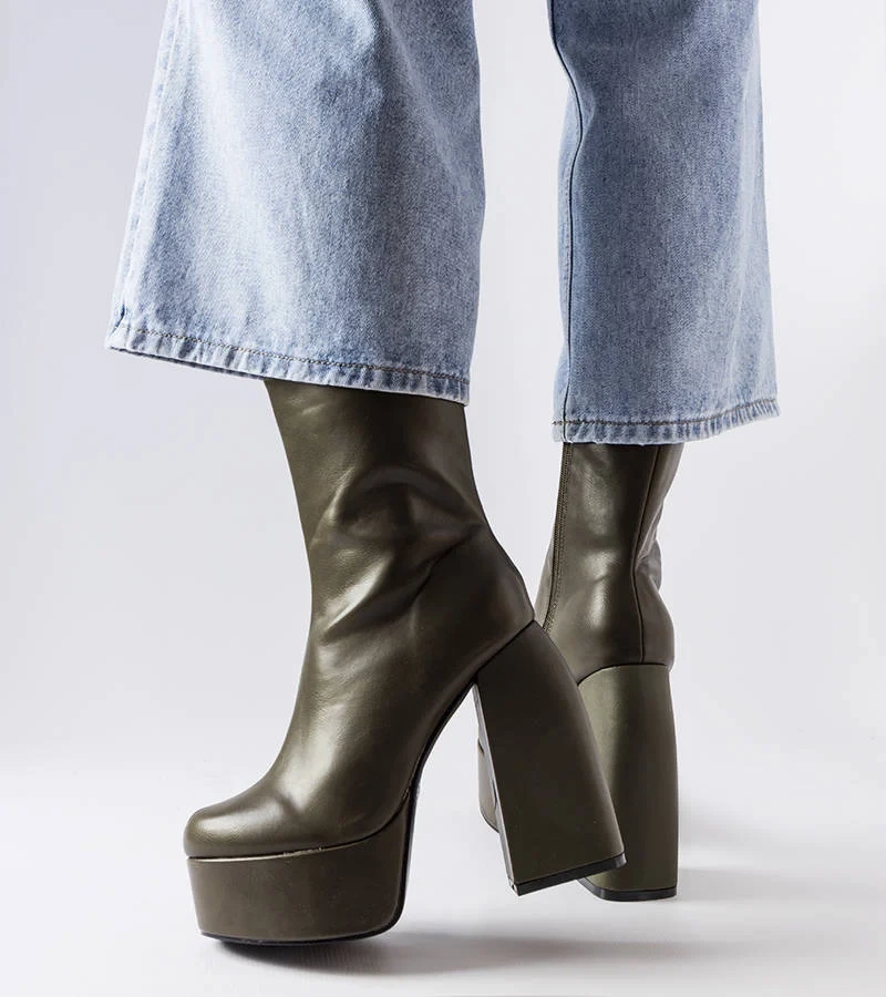 Zelené boty Baratti na vysokém podpatku